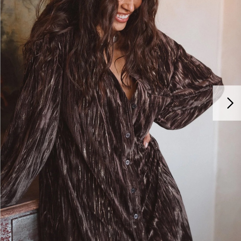 Loretta Expresso Velvet Mini Dress from 12thtribe
